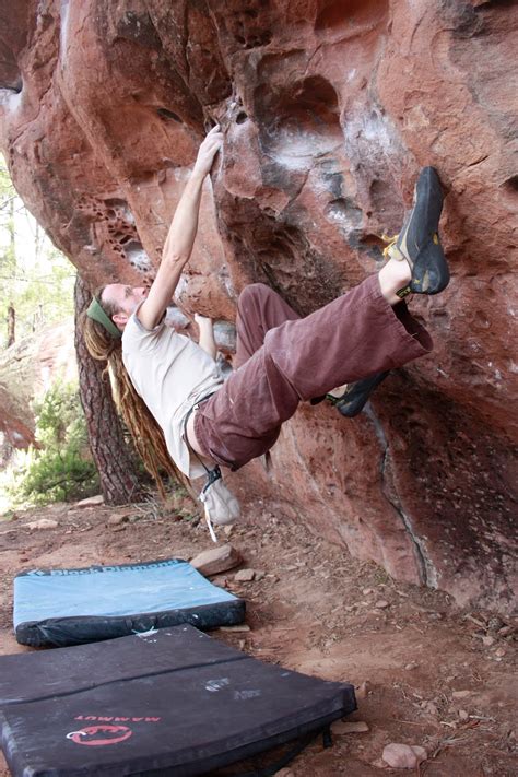Beyond bouldering truly is the home for indoor bouldering in south australia. Bouldering: albarraCIN