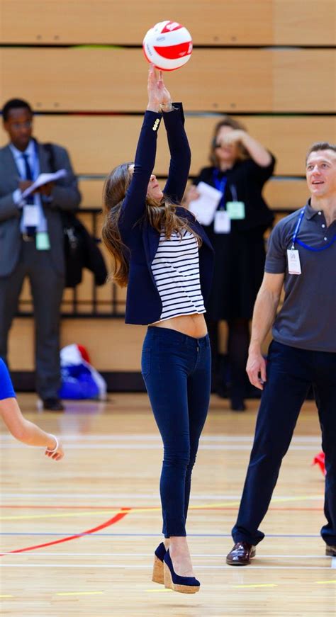 Kate Middletons Secret Exercise For Keeping Toned Abs And Flat Stomach Revealed Mirror Online