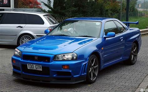 We have an extensive collection of amazing background images carefully chosen by our community. Nissan Skyline R34 GT-R V-Spec - 16 oktober 2006 - Autogespot