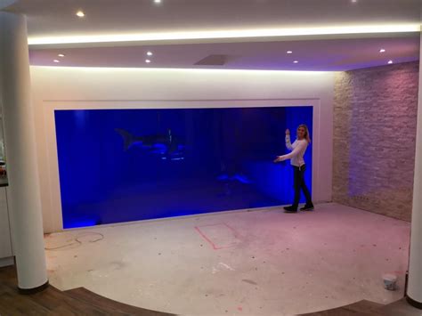 We're glad to help with fish compatibility, disease diagnosis, livestock/plant issues and other general tank problems. 11000-gallon shark tank in a house : iamveryrich