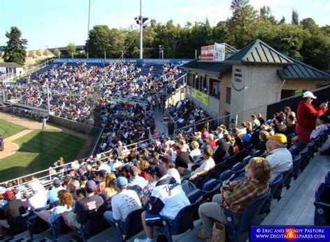 Everett Memorial Stadium Everett Washington Home Of The Everett