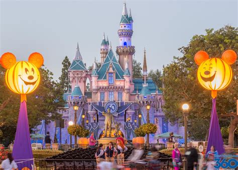 Disneyland Disneyland California