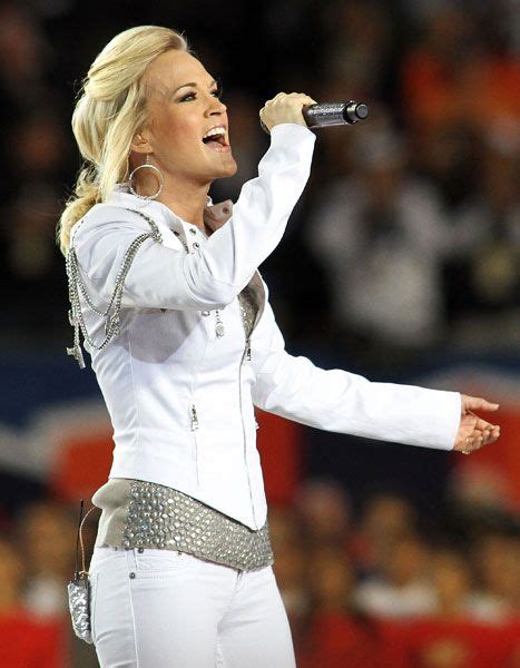 Carrie Underwood Super Bowl Xliv 2010 Carrie Underwood Photos