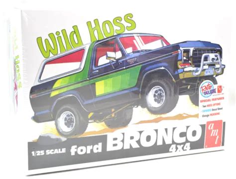 Amt Andwild Hossand 1978 Ford Bronco 4x4 125 Scale Plastic Model Car Kit