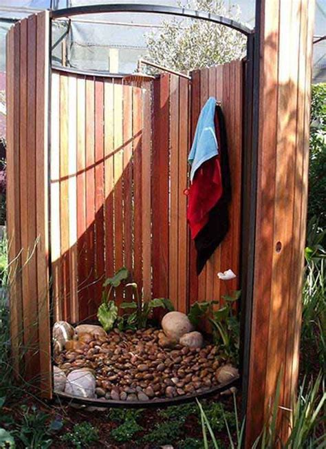 30 Cool Outdoor Showers To Spice Up Your Backyard Woohome Outdoor Bathroom Design Outside