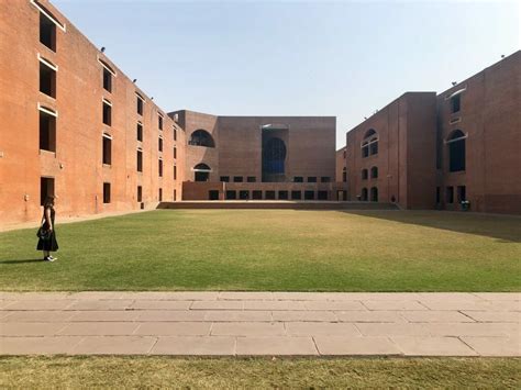 A Fascinating Visit To Louis Kahn S Iim Campus In Ahmedabad India