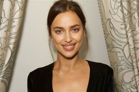 Ирина шейк (6 января 1986). Ирина Шейк поделилась пикантным снимком, сделанным в ...