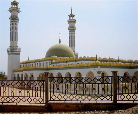 Listen Masjid Africa