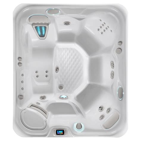 Sovereign 6 Person Hot Tub Ultra Modern Pool And Patio