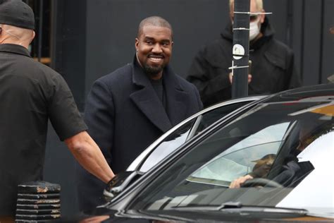 Kanye West Attends Paris Fashion Show Wearing Bizarre Outfit Is This