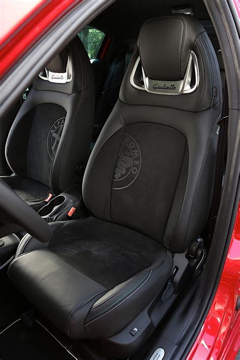 Choose from a massive selection of deals on second hand alfa romeo mito cars from trusted alfa named for its italian origins in stylish milan and traditional torino, the alfa romeo mito is a. Alfa Romeo to Rebadge Mito and Giulietta QV as "Veloce ...