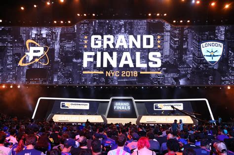 Amazing Scenes From The Overwatch League Grand Finals Cnet