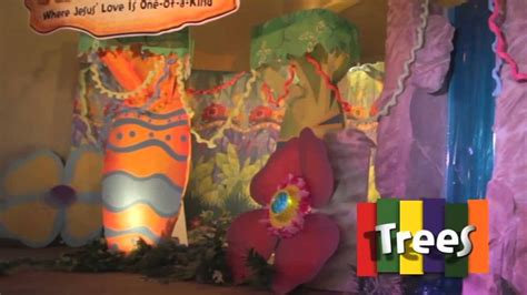 Weird Animals Main Set Decorating Overview More Great Vbs Decorating