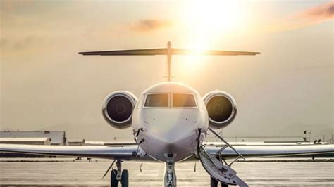 You Can Book Private Jets In This Uber Like Application And Heres How
