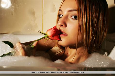 Kira W In Wet Rose By The Life Erotic Erotic Beauties