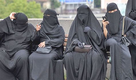 Burqa Ban Norway Officials Wants To Outlaw Face Covering Veils In