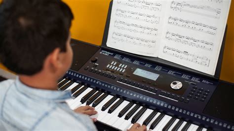 Learn To Play Music With Roland Arranger Keyboard Roland India