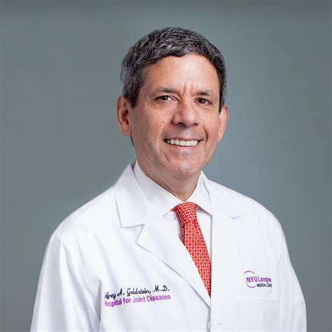 Top 10 Spine Surgeons In Nyc Best Spine Hospitals In New York List