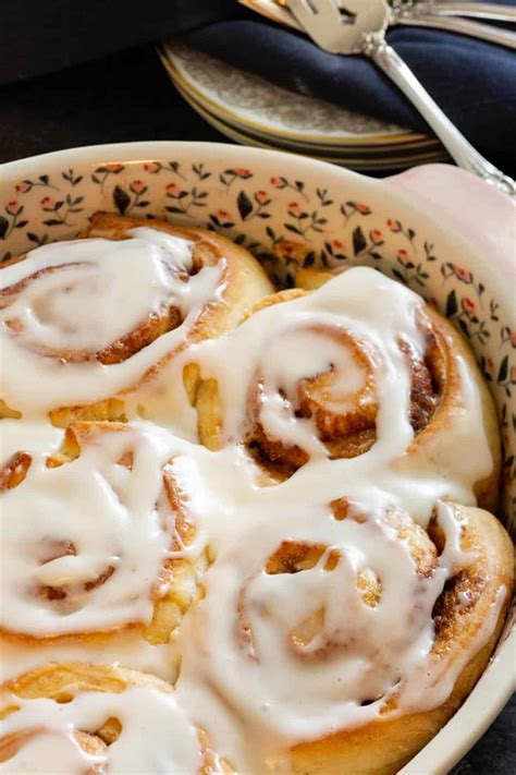Pioneer Woman Cinnamon Rolls Butter And Baggage