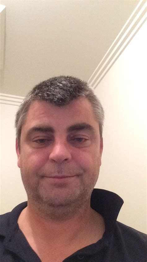 Melbourne is full of single men and women like you looking for dates, lovers, friendship, and fun. Dating Site For Singles: Jase6167 - Bonbeach, Melbourne, VIC
