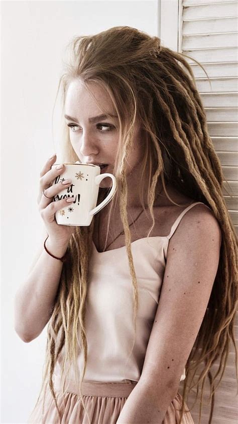 Stunning 45 Trending Hairstyles Long Dreads For Pretty Women This Year Index