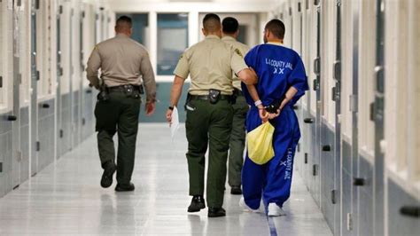Study La County Can Help Thousands Of Mentally Ill Inmates Avoid