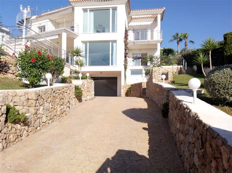 Luxury modern Villa for Rent | Best of Mallorca Properties