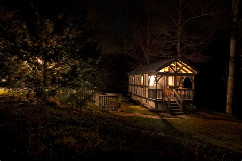 Starry Winter Night Reynards Retreat European Cabin Rental