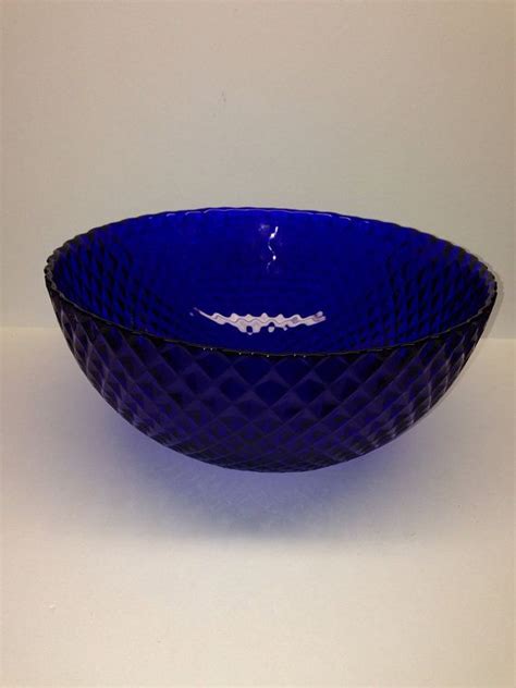 Vintage Cobalt Blue Bowl Diamond Heavy 10 Inch Round Mid Etsy Blue Bowl Cobalt Glass
