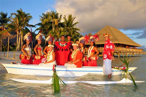 Tahitian Wedding At Four Seasons Resort Bora Bora French Polynesia