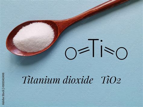 Structural Chemical Formula Of Titanium Dioxide Molecule With White
