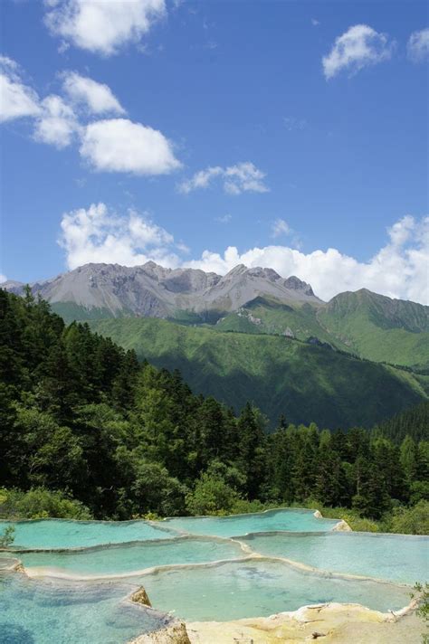 Jiuzhaigou Valley Sichuan China Cool Places To Visit Places To Go