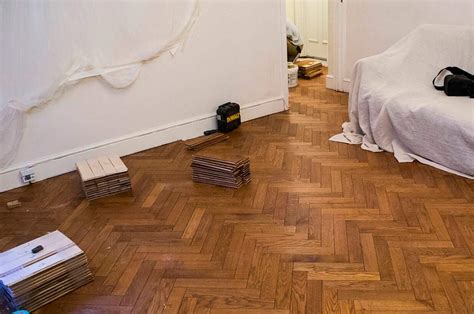 Parquet Wood Floor Tiles Dibandingkan