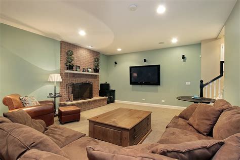 Dimarco painting and renovations, woodbridge, on. Modern basement with fireplace and lounge - Interior ...