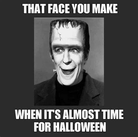 18 Spooky Halloween Meme