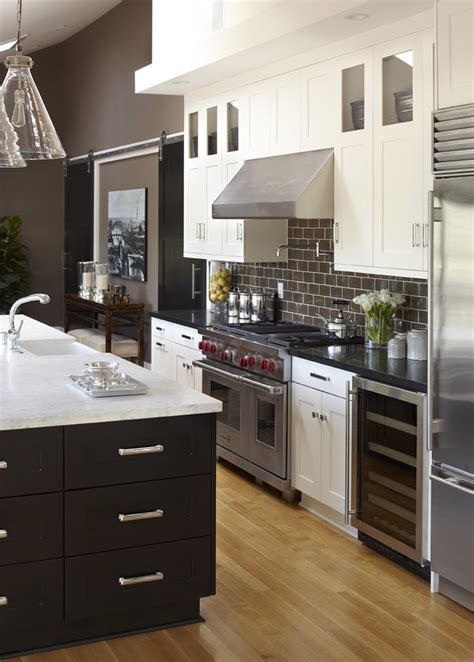 Golden oak cabinets, most often associated with kitchens from the 1980s, are considered by many to be unfashionable and in need of updating. san francisco white washed oak kitchen cabinets ...