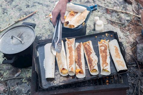6 Easy Camping Meals For Large Groups For Your Next Camping Party
