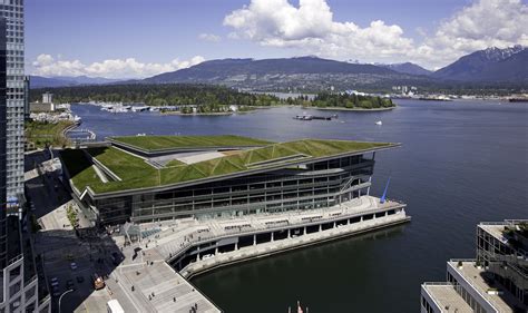 The Fairmont Waterfront Vancouver Canadian Affair