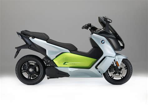 The New Bmw C Evolution Thepacknews The Pack Electric Motorcycle