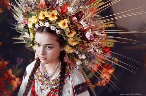 Beautiful Portraits Of Modern Women Giving New Meaning To Traditional Ukrainian Crowns Floral