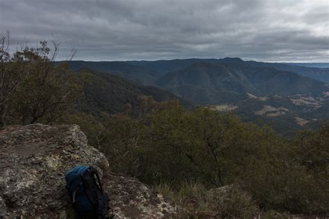 Lower Jenolan River Bushwalking