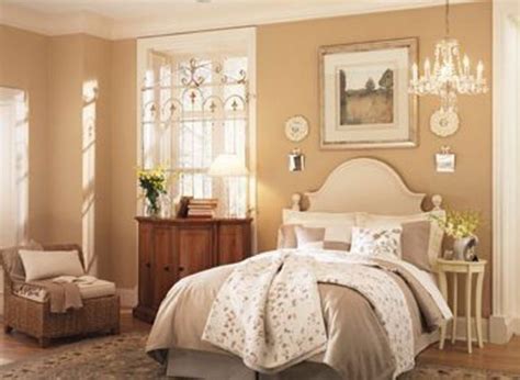 9 Beautiful Brown Paint Shades For The Bedroom Bedroom Color Schemes