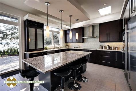 Dual pull out trash can base kitchen cabinet in espresso. STONE AGE MARBLE & GRANITE | Arquitetura e design ...
