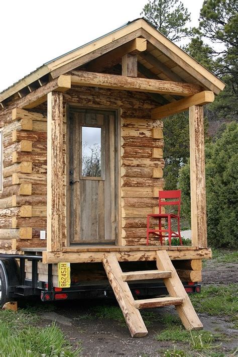 Our very popular portable office is sure to more than meet your needs. WOW....Nice small portable cabin on wheels | Tiny log ...