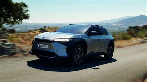 Toyota Bz4x Is An Electric Car With A Water Cooled Battery And Solar Panel Roof Techradar