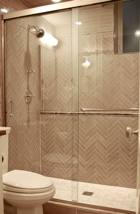 Homeadvisor's glass shower door installation cost guide gives average framed or frameless shower doors prices per square foot or panel. Semi-Frameless Shower Doors - Shower Doors Chicago ...