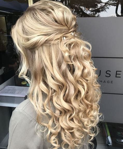 54 cool easy hairstyles you can do yourself at home prom hair down prom hairstyles for long