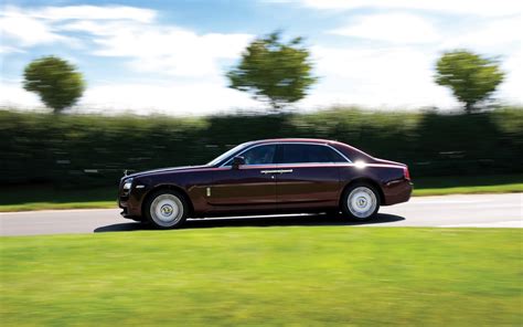 Rolls Royce Ghost Vs Phantom