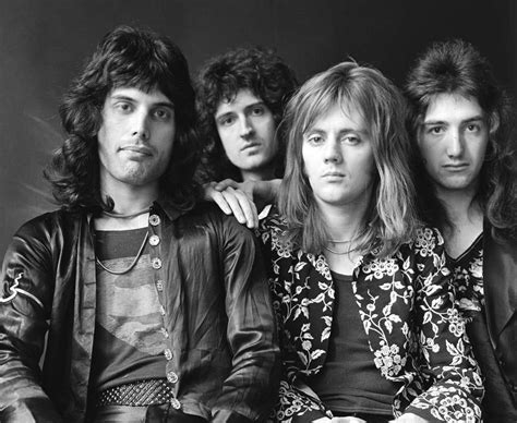 In 1981, queen became the first major rock band to play in latin american stadiums. Queen - Music Photo (31617654) - Fanpop