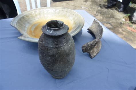 Kerajaan ini diasaskan oleh seorang putera srivijaya yang berasal dari palembang iaitu parameswara di antara tahun 1400 hingga tahun 1403. Artifak Zaman Kegemilangan Kesultanan Melayu Melaka ...
